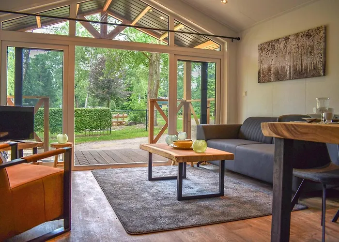 Recreatiepark De Paalberg بيت للعطل إرميلو