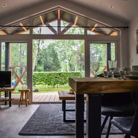 Recreatiepark De Paalberg ארמלו