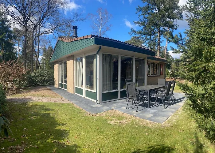 Recreatiepark De Paalberg * ארמלו